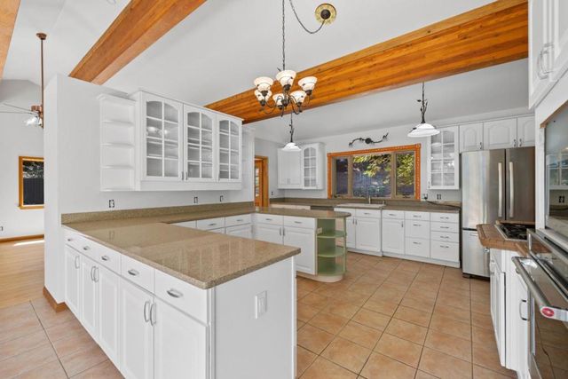 19850 Skyline Boulevard, Los Gatos, CA 95033