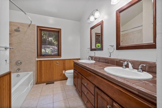 19850 Skyline Boulevard, Los Gatos, CA 95033