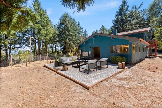 19850 Skyline Boulevard, Los Gatos, CA 95033