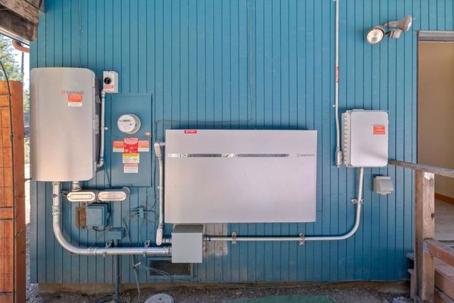 19850 Skyline Boulevard, Los Gatos, CA 95033