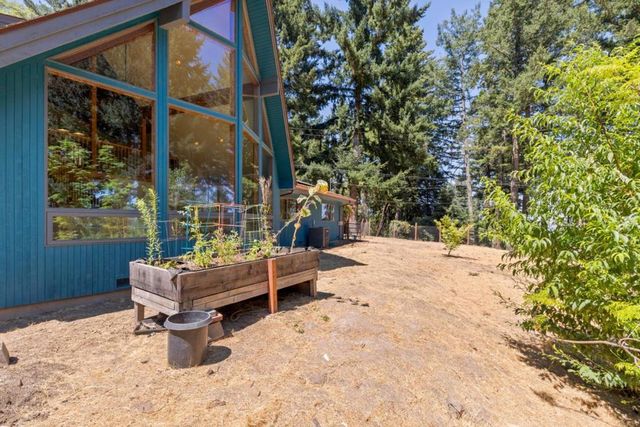 19850 Skyline Boulevard, Los Gatos, CA 95033