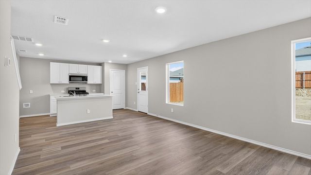5516 FLANNEL Lane, Denton, TX 76249