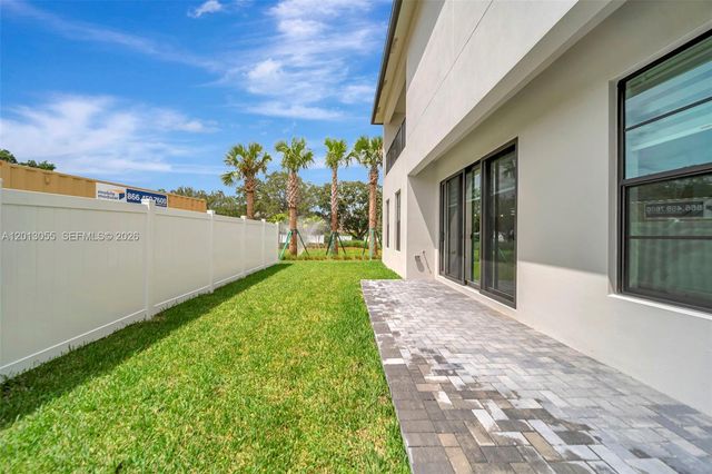 1454 SW 23rd St, Fort Lauderdale, FL 33315