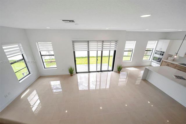 1454 SW 23rd St, Fort Lauderdale, FL 33315