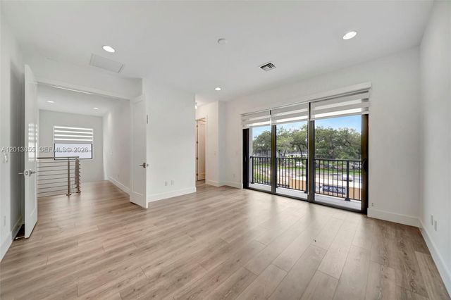 1454 SW 23rd St, Fort Lauderdale, FL 33315