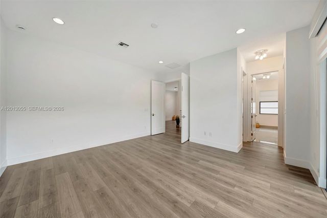 1454 SW 23rd St, Fort Lauderdale, FL 33315