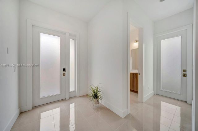 1454 SW 23rd St, Fort Lauderdale, FL 33315