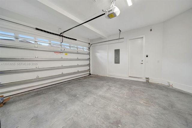 1454 SW 23rd St, Fort Lauderdale, FL 33315