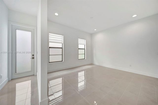 1454 SW 23rd St, Fort Lauderdale, FL 33315