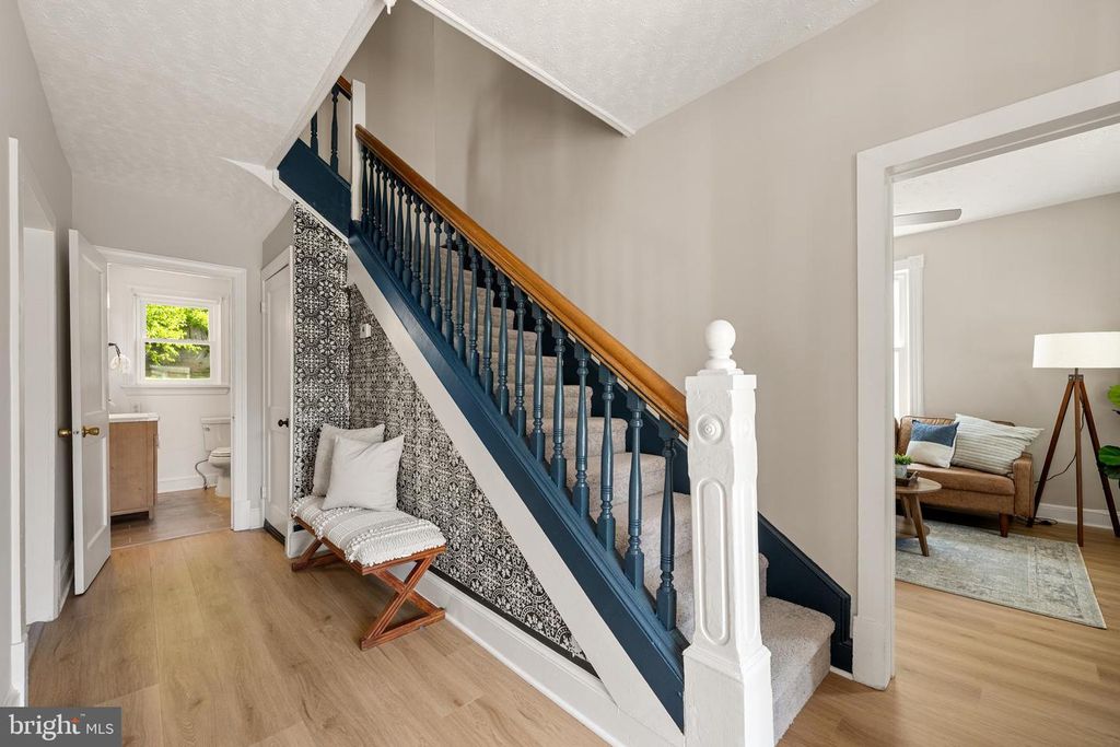 Image 5 of property listing at 3204 PERRY ST, Mount Rainier, MD 20712