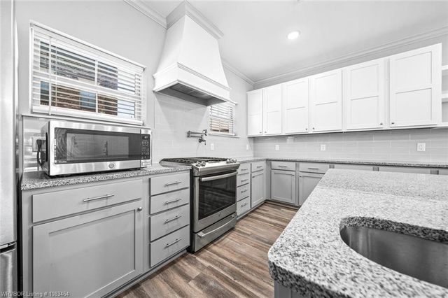 9225 RA Young Jr Drive, Fort Smith, AR 72916