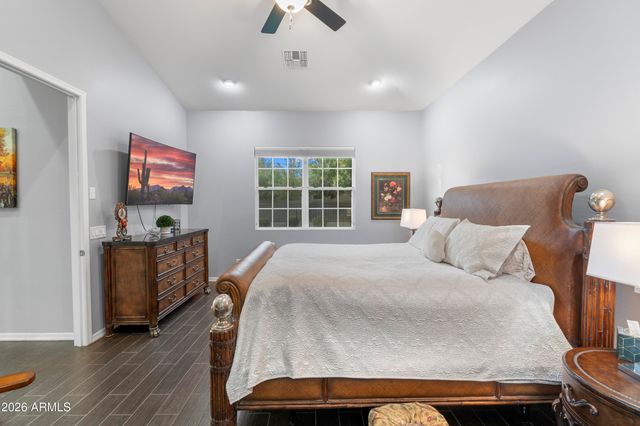 2922 E MINNEZONA Avenue, Phoenix, AZ 85016