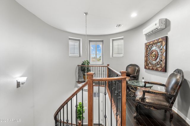 2922 E MINNEZONA Avenue, Phoenix, AZ 85016