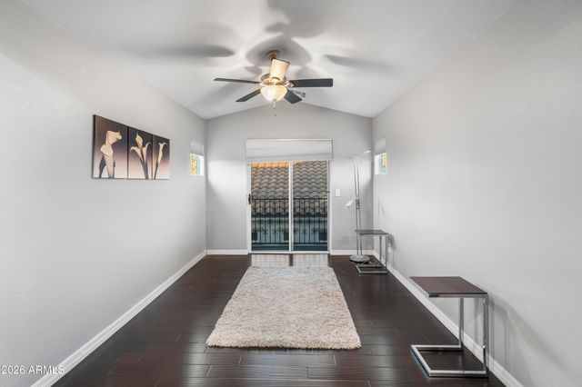 2922 E MINNEZONA Avenue, Phoenix, AZ 85016