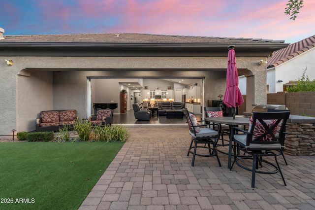 2922 E MINNEZONA Avenue, Phoenix, AZ 85016