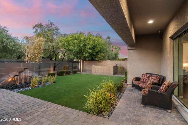 2922 E MINNEZONA Avenue, Phoenix, AZ 85016