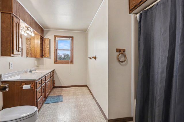 780 S Mackinaw Road, Kawkawlin, MI 48631