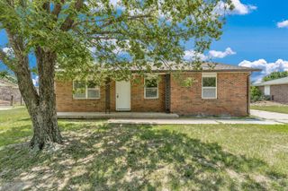 1513 E Del Mar St, Wichita, KS 67216