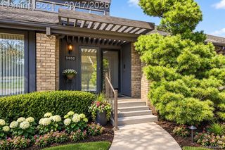 5950 Pinetree Drive, West Bloomfield, MI 48322