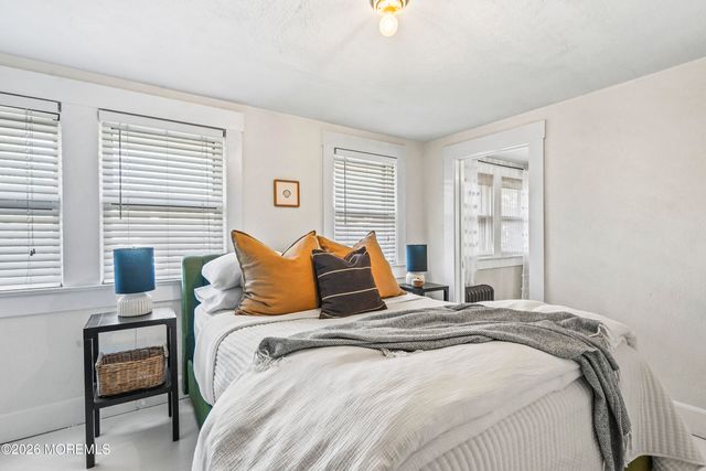 13 Spring Street, Beachwood, NJ 08722