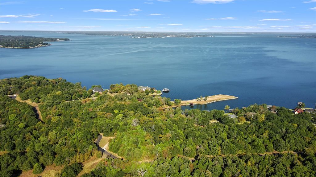 5 APPOMATTOX Road, Streetman, TX 75859