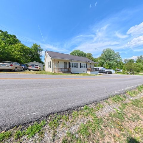 1725 & 1727 Sand Hill Road, Irvine, KY 40336