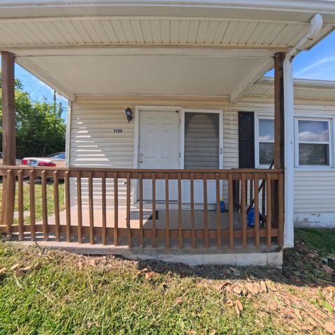 1725 & 1727 Sand Hill Road, Irvine, KY 40336
