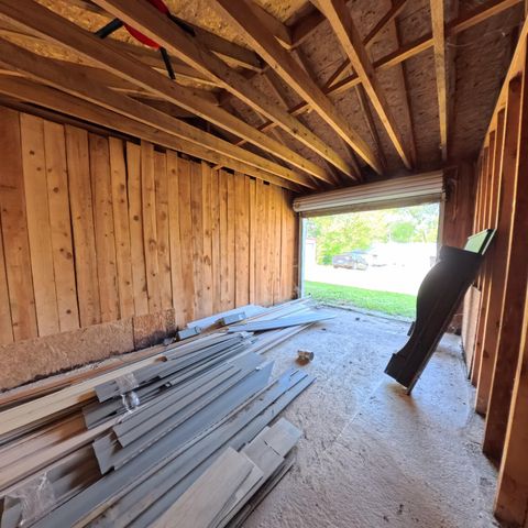 1725 & 1727 Sand Hill Road, Irvine, KY 40336