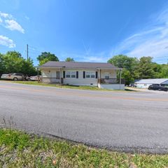 1725 & 1727 Sand Hill Road, Irvine, KY 40336
