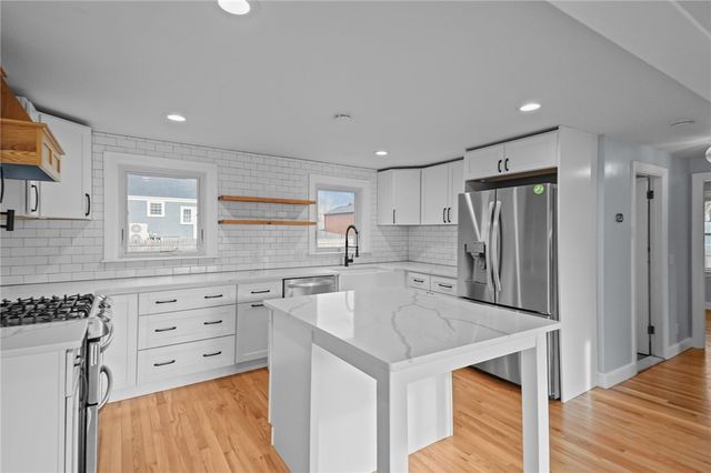 123 S Pierce Road, East Greenwich, RI 02818