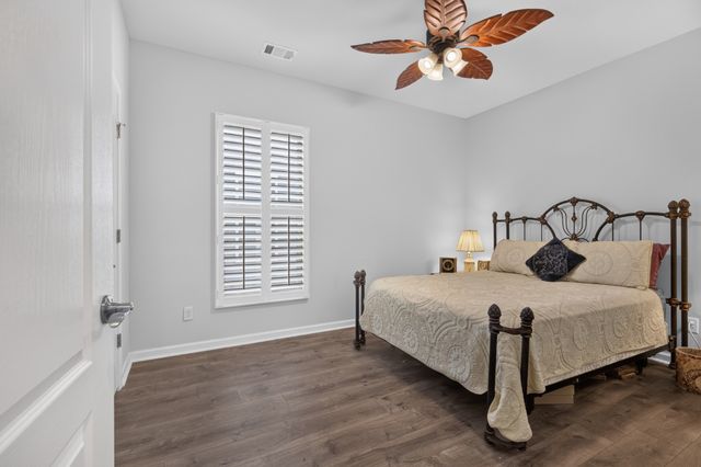1917 Fayette Ct, Spring Hill, TN 37174