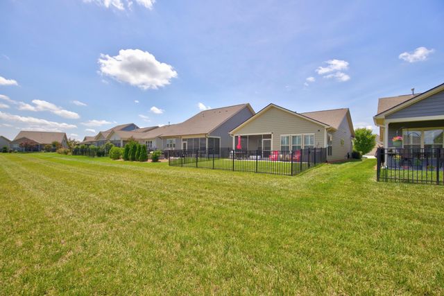 1917 Fayette Ct, Spring Hill, TN 37174