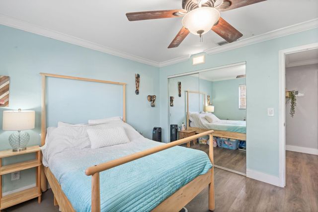 515 S Crescent Drive 302, Hollywood, FL 33021