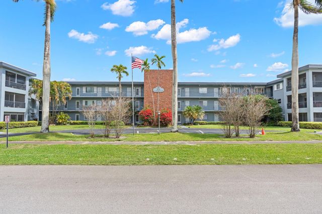 515 S Crescent Drive 302, Hollywood, FL 33021