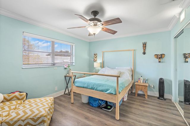 515 S Crescent Drive 302, Hollywood, FL 33021