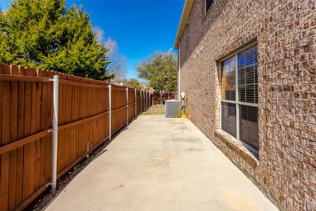 5928 Round Up Lane, Mckinney, TX 75070