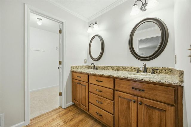 2990 Ascot Lane, Roswell, GA 30076