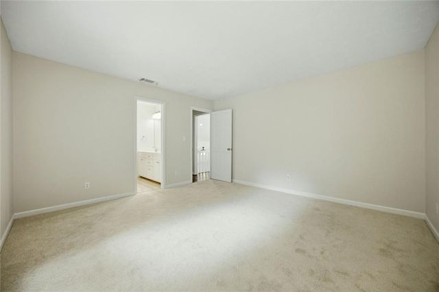 2990 Ascot Lane, Roswell, GA 30076