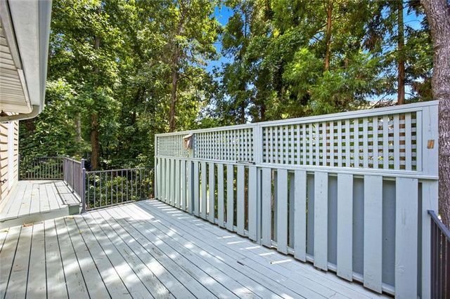 2990 Ascot Lane, Roswell, GA 30076