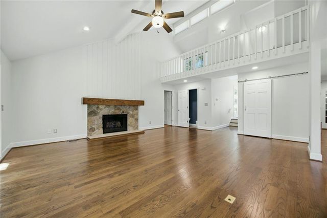 2990 Ascot Lane, Roswell, GA 30076