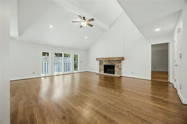 2990 Ascot Lane, Roswell, GA 30076