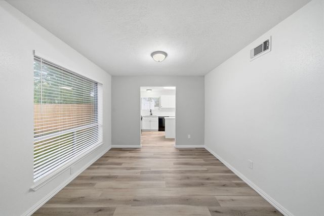 7410 Wood Bluff Boulevard, Houston, TX 77040