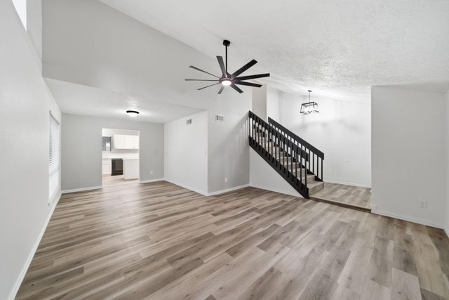 7410 Wood Bluff Boulevard, Houston, TX 77040