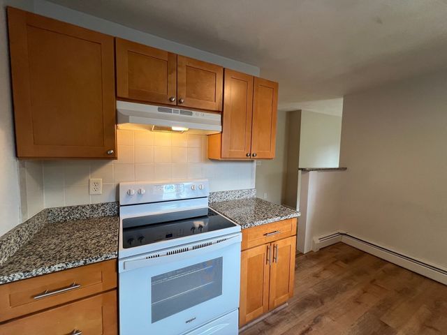 143 Washington 2, Woburn, MA 01801