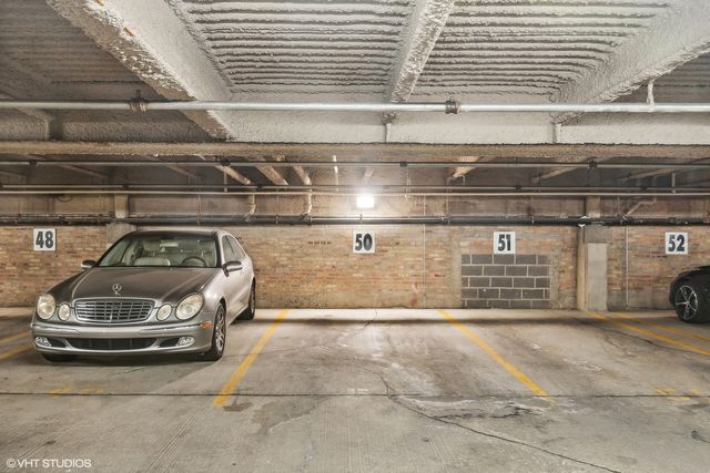 1801 S MICHIGAN Avenue 402, Chicago, IL 60616