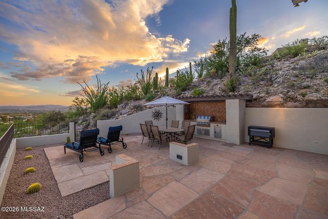 4821 E Winged Foot Place, Tucson, AZ 85718