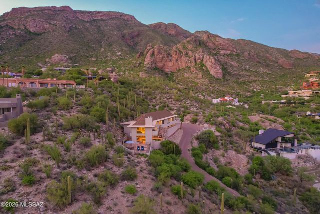 4821 E Winged Foot Place, Tucson, AZ 85718