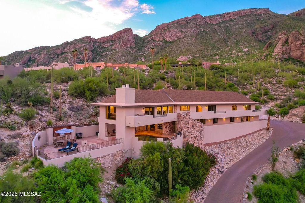 4821 E Winged Foot Place, Tucson, AZ 85718