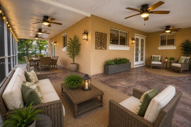 510 NW 207th Avenue, Pembroke Pines, FL 33029