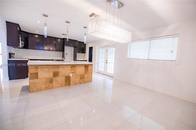 510 NW 207th Avenue, Pembroke Pines, FL 33029